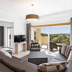 Θέρετρο Vale Da Ribeira Residences 4*