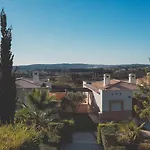 Vale Da Ribeira Residences 4*