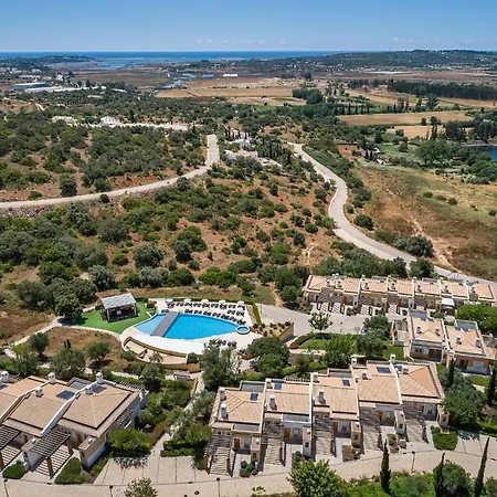 Vale Da Ribeira Residences