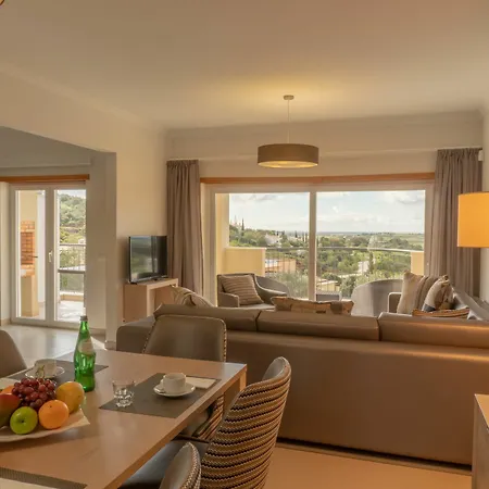 Vale Da Ribeira Residences Saragocal