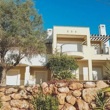 Resort Vale Da Ribeira Residences 4*