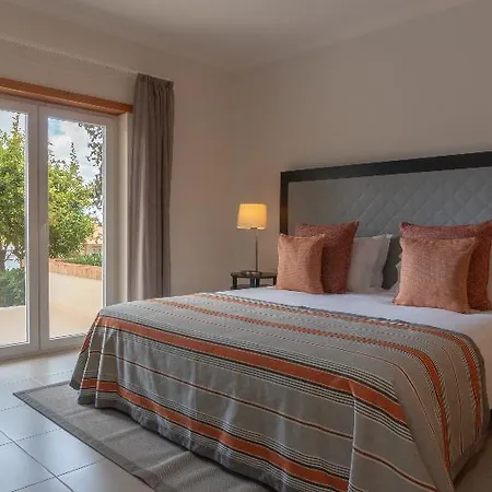 Ośrodek wypoczynkowy Vale Da Ribeira Residences 4*