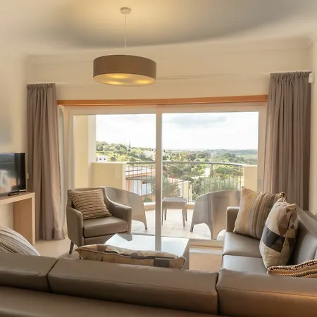 Vale Da Ribeira Residences 4* Saragocal