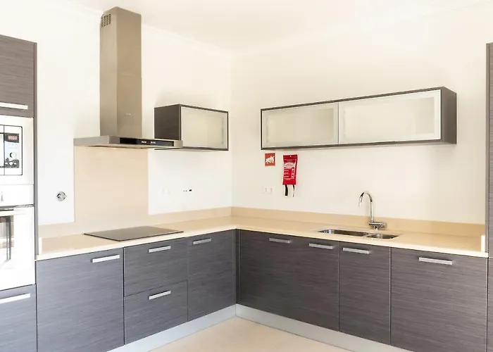 Üdülőközpont Vale Da Ribeira Residences Saragocal