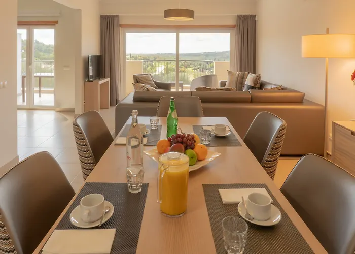 リゾート Vale Da Ribeira Residences 4*