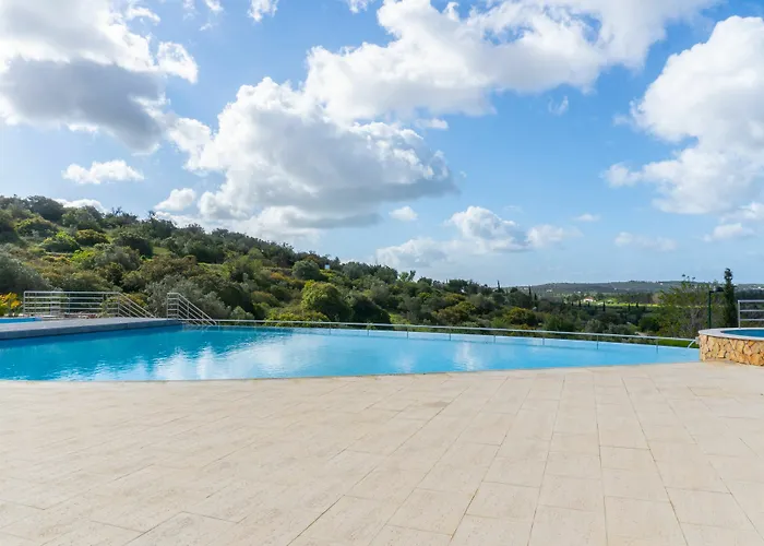 リゾート Vale Da Ribeira Residences 4*